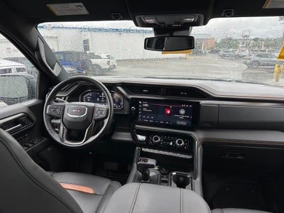 2023 GMC Sierra 1500 4WD Crew Cab Standard Box AT4