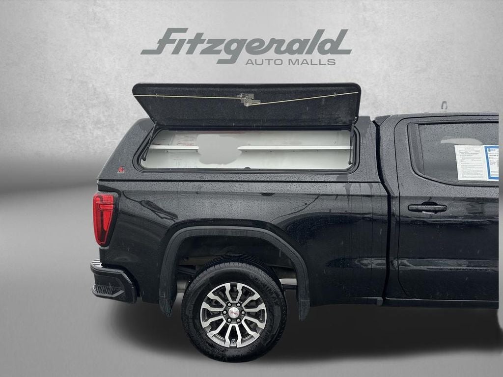 2023 GMC Sierra 1500 4WD Crew Cab Standard Box AT4