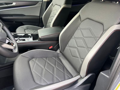 2024 Volkswagen Atlas 2.0T Peak Edition SE w/Technology