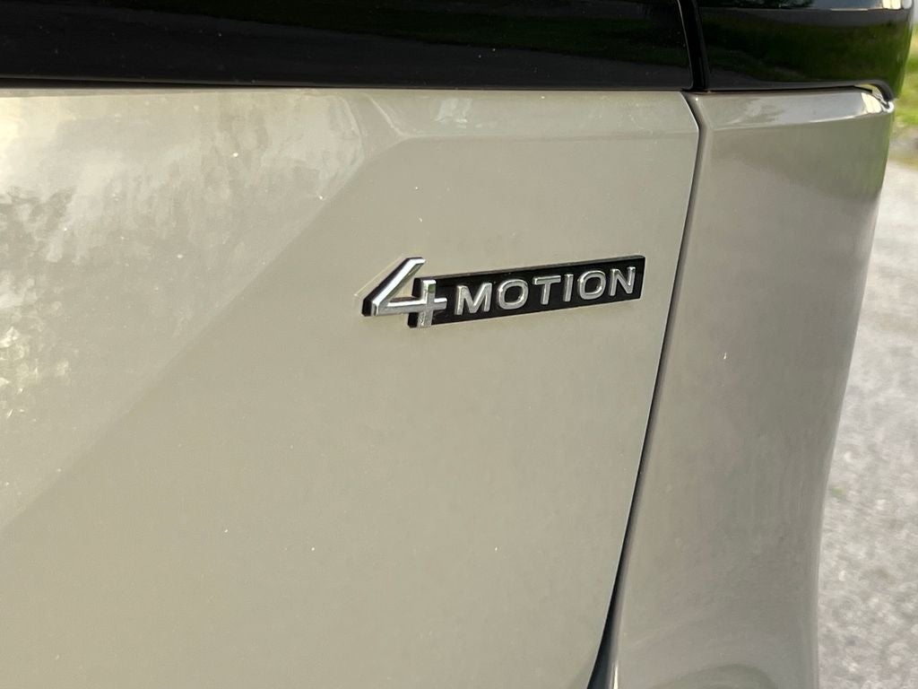 2024 Volkswagen Atlas 2.0T Peak Edition SE w/Technology
