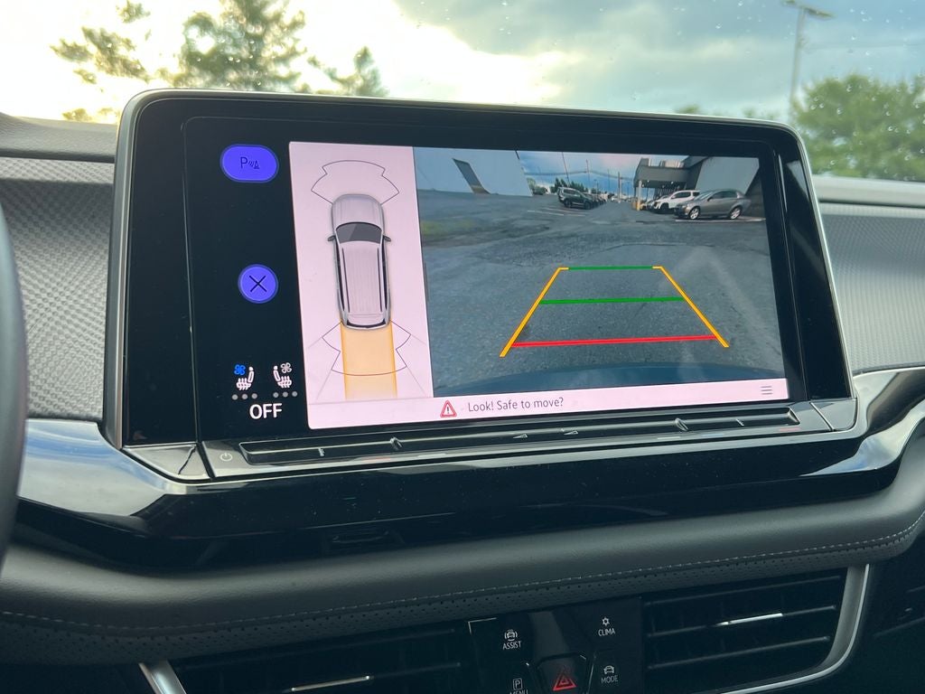 2024 Volkswagen Atlas 2.0T Peak Edition SE w/Technology