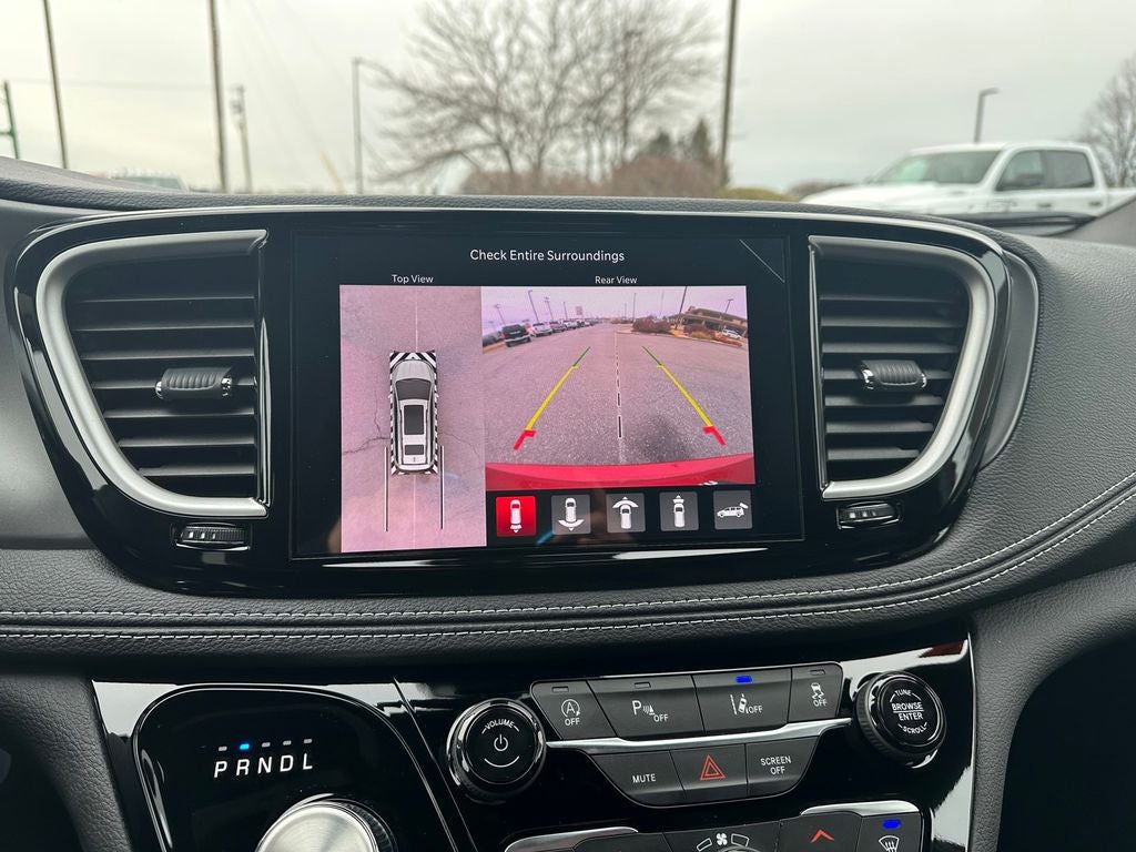 2026 Chrysler Pacifica PACIFICA SELECT