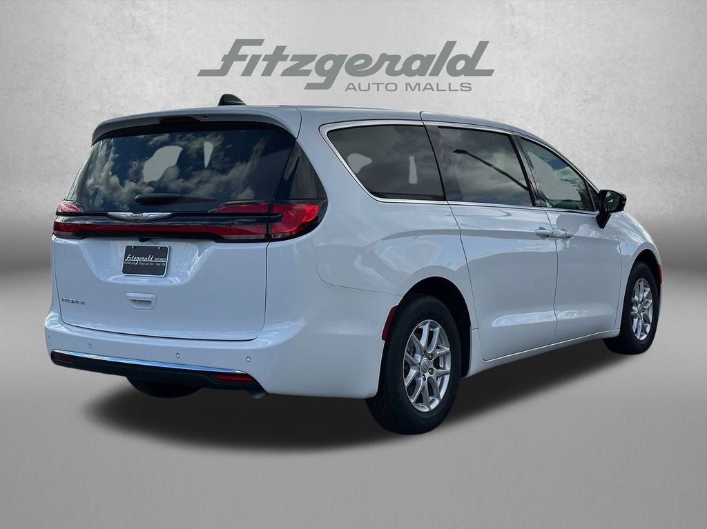 2026 Chrysler Pacifica PACIFICA SELECT