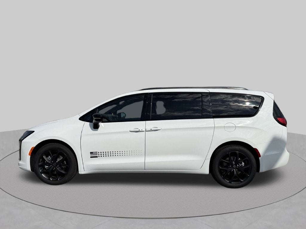 2027 Chrysler Pacifica PACIFICA SELECT