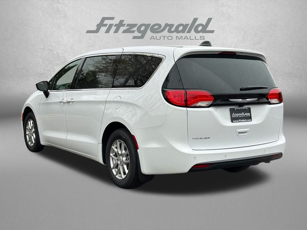 2026 Chrysler Voyager VOYAGER LX