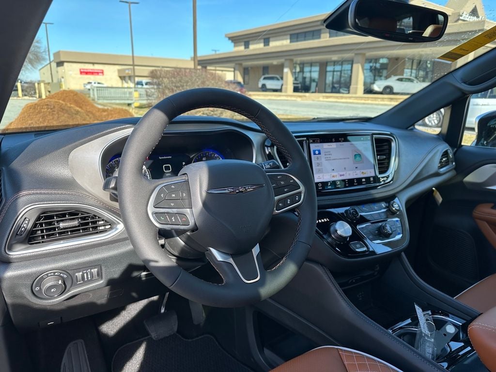 2026 Chrysler Pacifica PACIFICA PINNACLE