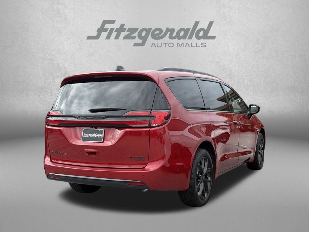2027 Chrysler Pacifica PACIFICA LIMITED AWD