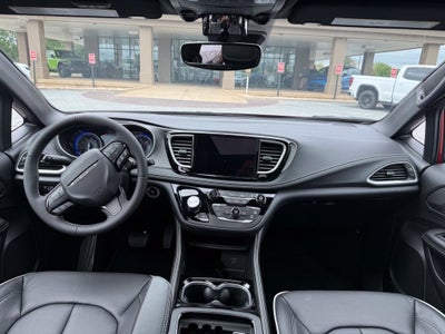 2027 Chrysler Pacifica PACIFICA LIMITED AWD