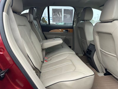 2015 Lincoln MKX Base