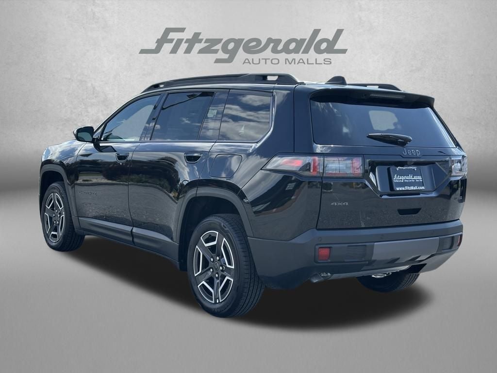 2026 Jeep Cherokee CHEROKEE LAREDO 4X4