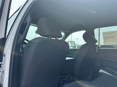 2026 RAM Ram 2500 RAM 2500 BLACK EXPRESS CREW CAB 4X4 6'4' BOX