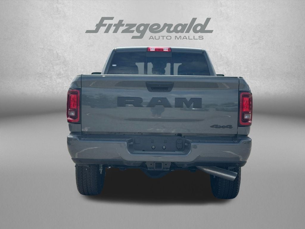 2026 RAM Ram 2500 RAM 2500 BLACK EXPRESS CREW CAB 4X4 6'4' BOX