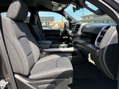 2026 RAM 1500 Express Crew Cab 4x4 5'7' Box