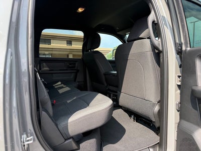 2026 RAM Ram 2500 RAM 2500 BLACK EXPRESS CREW CAB 4X4 6'4' BOX