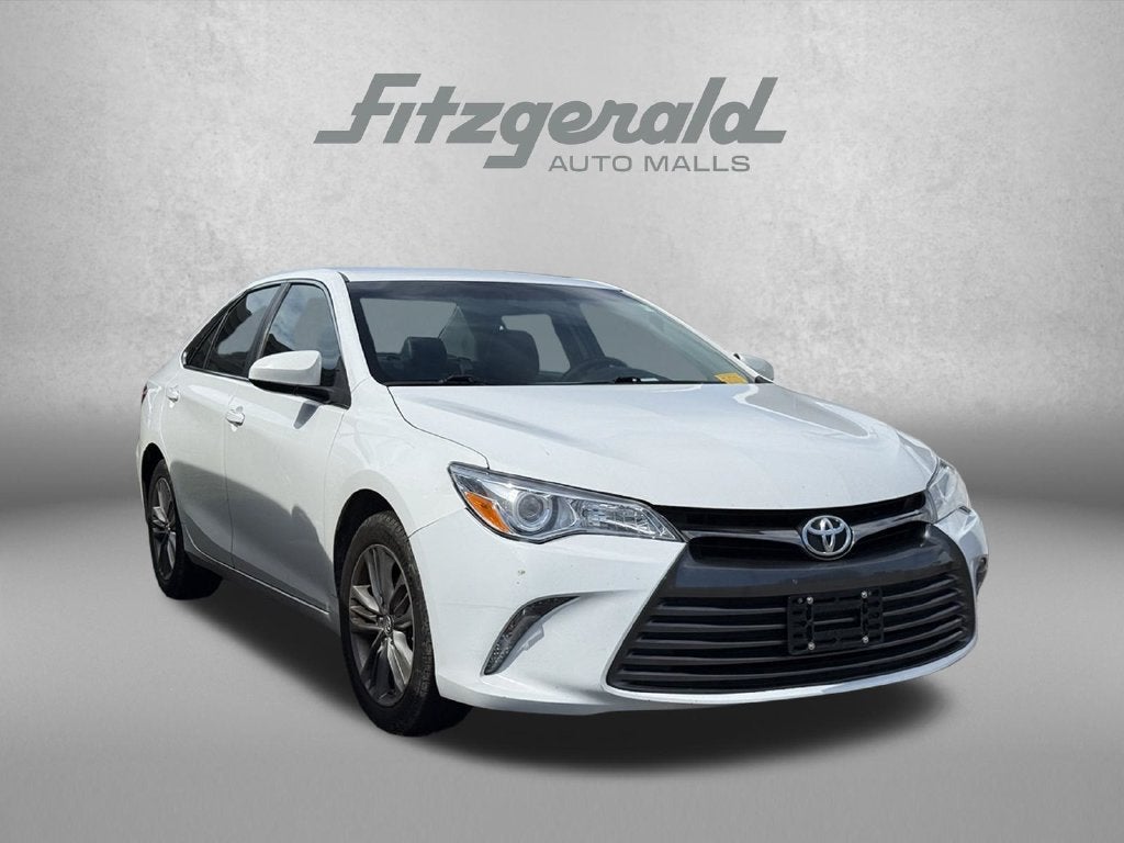 2016 Toyota Camry SE