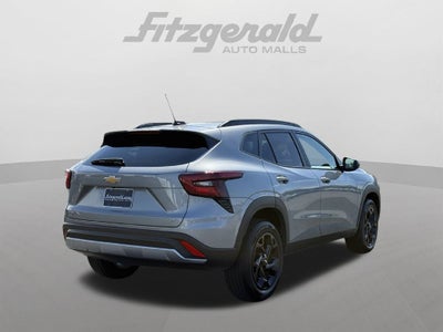 2025 Chevrolet Trax FWD LT