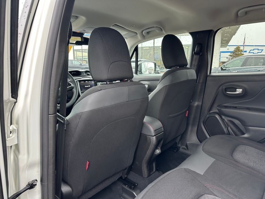 2023 Jeep Renegade Trailhawk 4x4