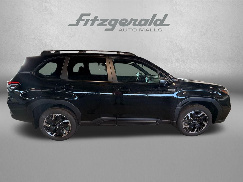 2026 Subaru FORESTER Premium Hybrid