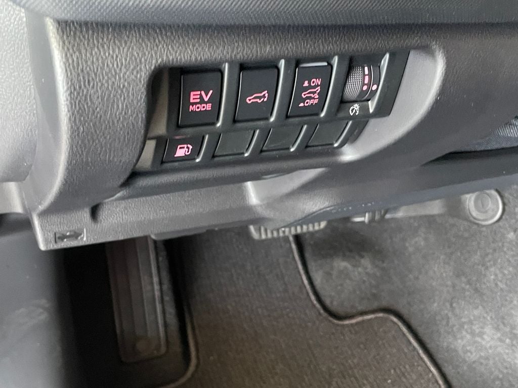 2026 Subaru FORESTER Limited Hybrid