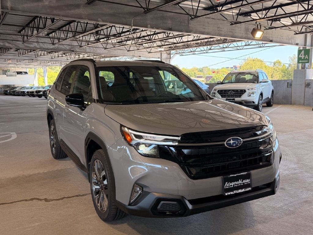 2026 Subaru FORESTER Touring Hybrid