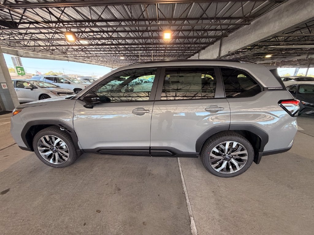 2026 Subaru FORESTER Touring Hybrid
