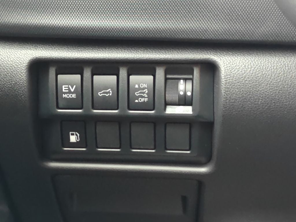 2026 Subaru FORESTER Limited Hybrid