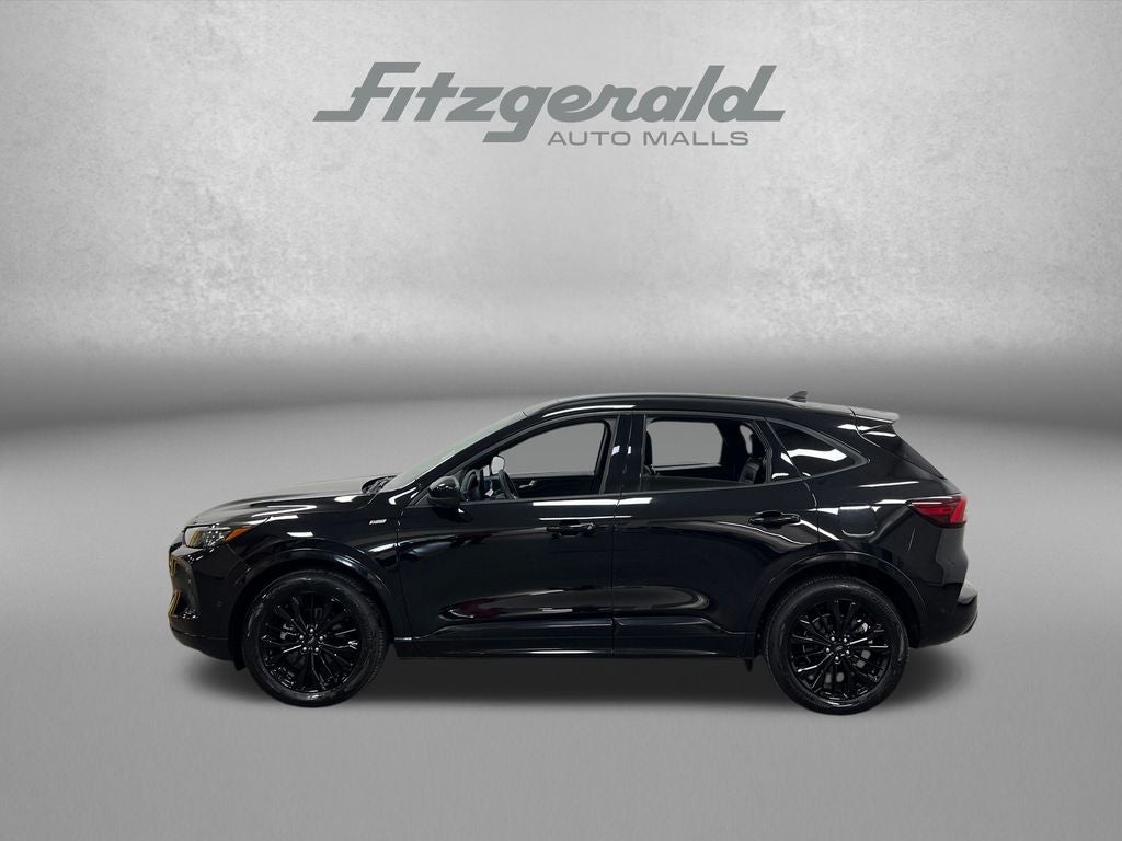 2024 Ford Escape ST-Line Elite