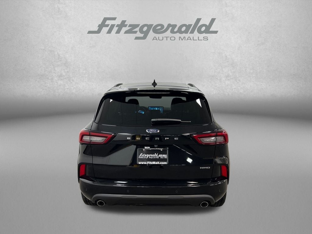 2024 Ford Escape ST-Line Elite
