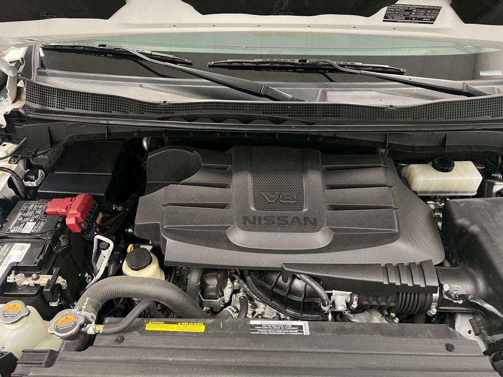 2023 Nissan Titan SV
