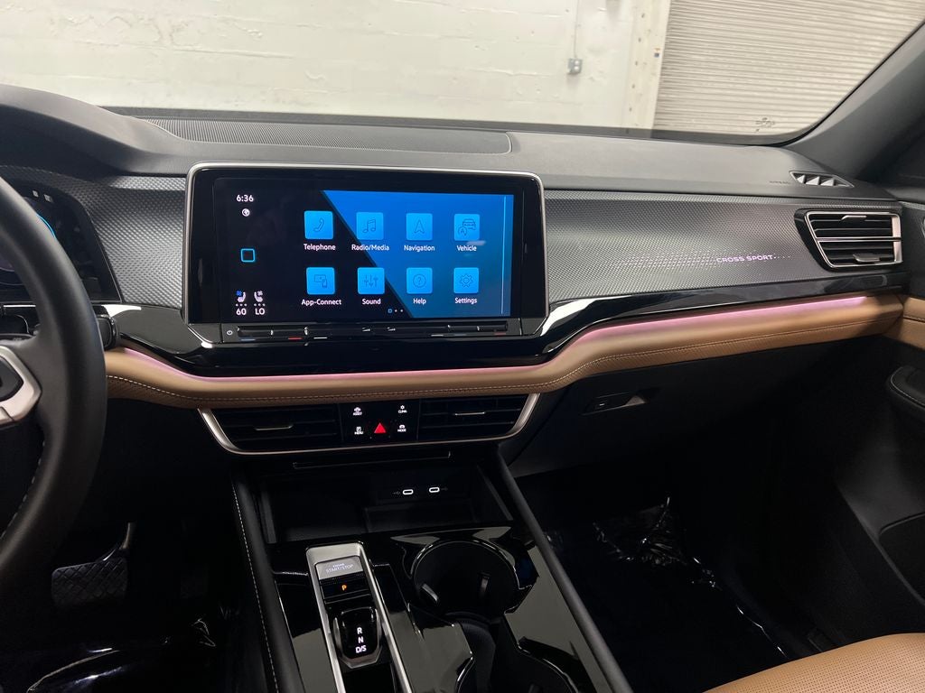 2024 Volkswagen Atlas Cross Sport 2.0T SEL