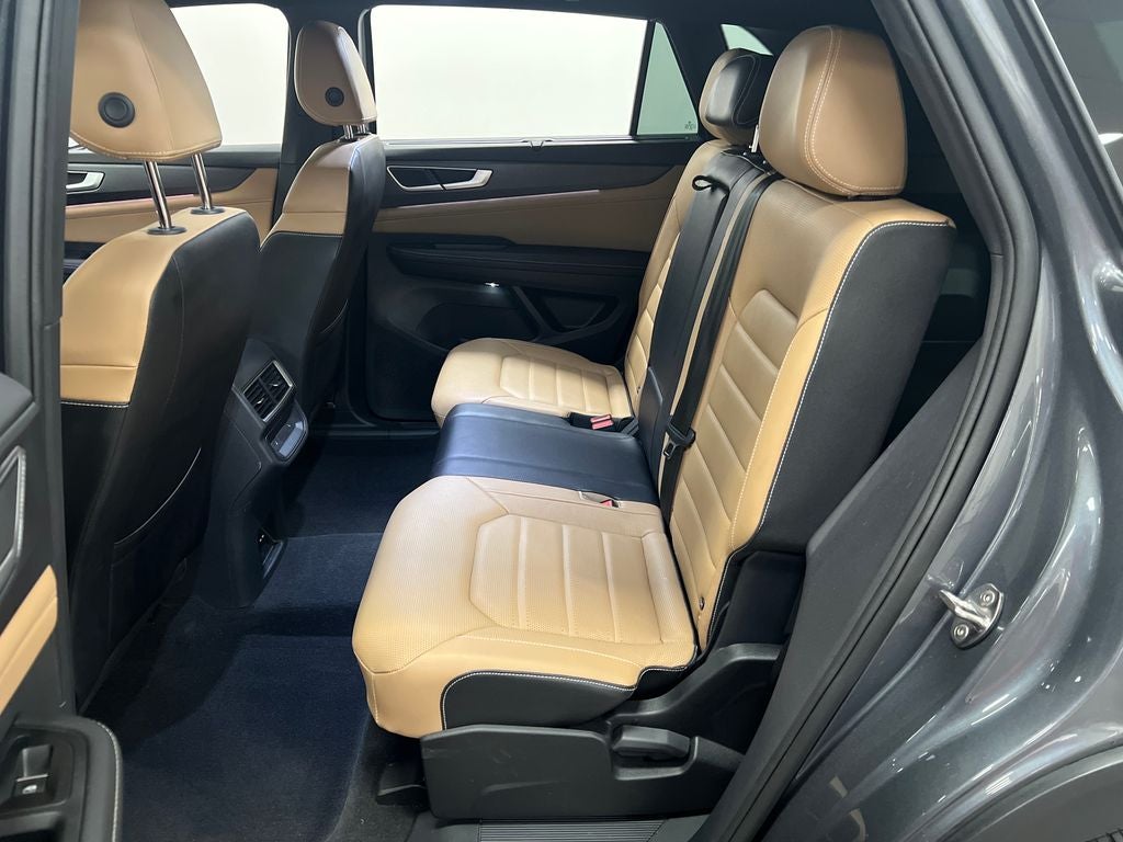 2024 Volkswagen Atlas Cross Sport 2.0T SEL