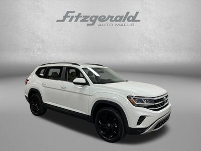 2022 Volkswagen Atlas 3.6L V6 SE w/Technology