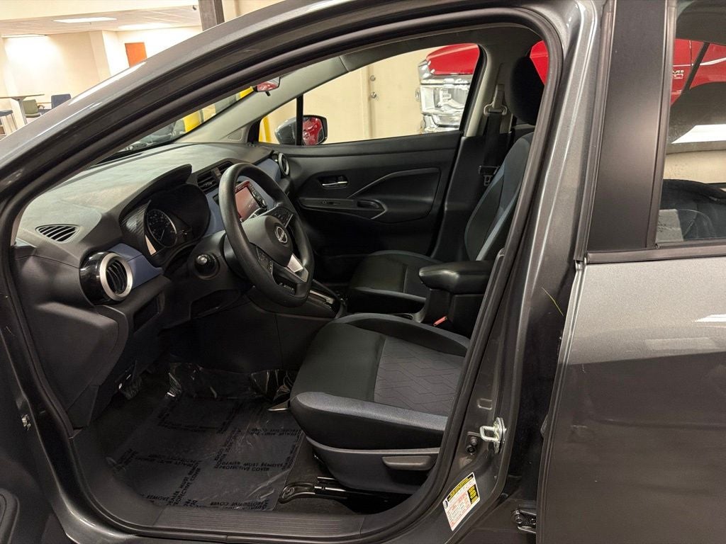 2024 Nissan Versa 1.6 SV