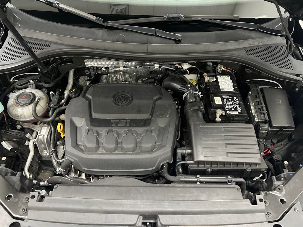 2021 Volkswagen Tiguan 2.0T SE R-Line Black