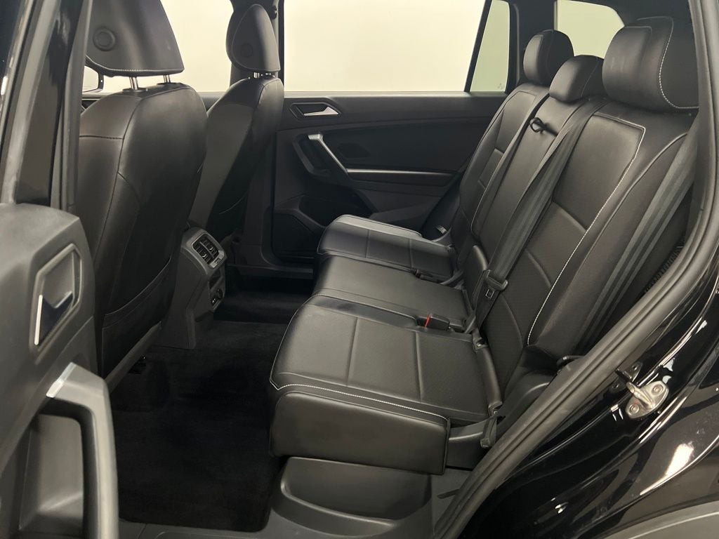 2021 Volkswagen Tiguan 2.0T SE R-Line Black