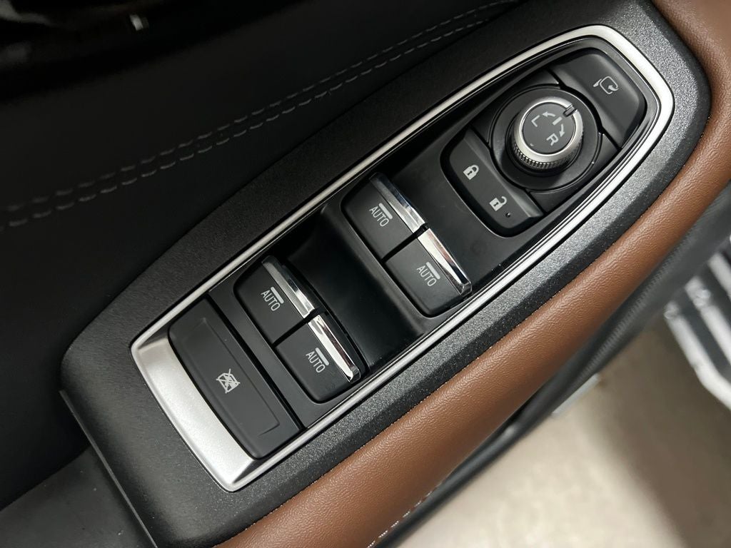 2025 Subaru Outback Touring