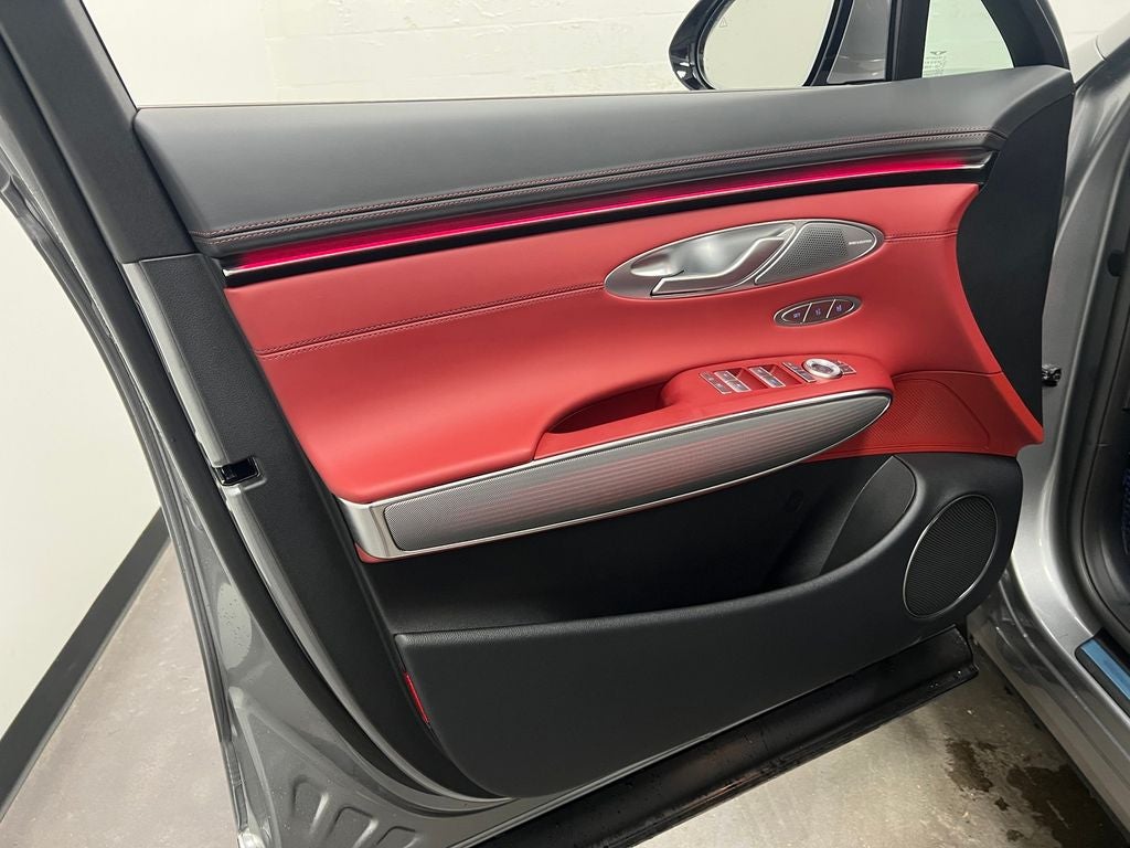 2026 Genesis GV70 3.5T Sport Advanced