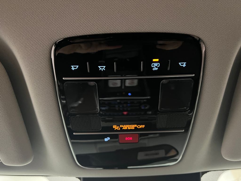2027 Hyundai Santa Fe SE