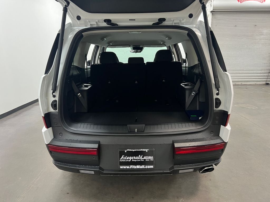 2027 Hyundai Santa Fe SE