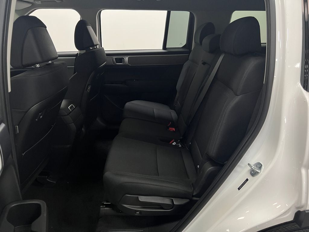 2027 Hyundai Santa Fe SE
