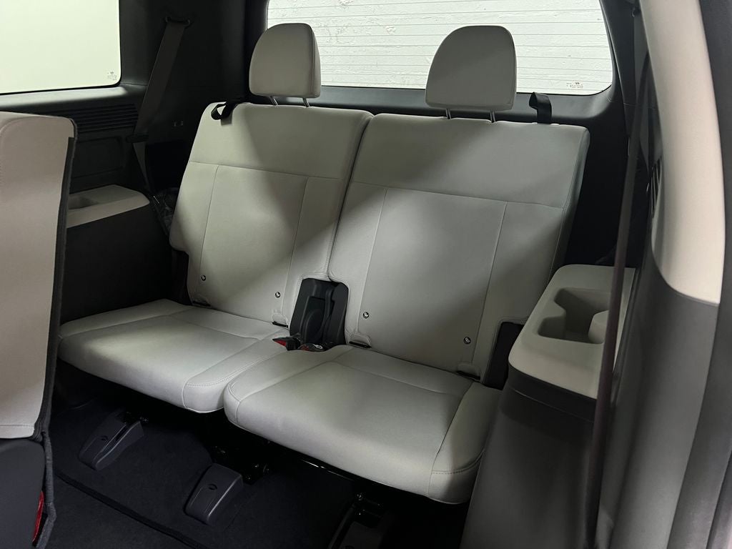 2027 Hyundai Santa Fe SE