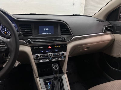 2020 Hyundai Elantra SE