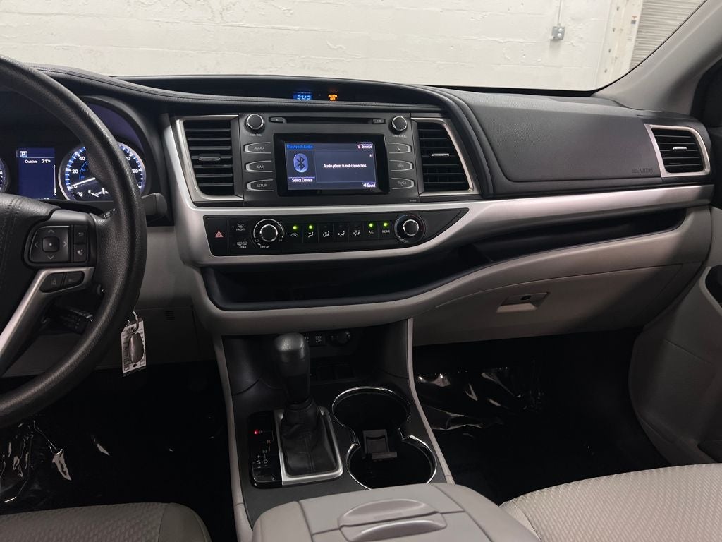 2018 Toyota Highlander LE