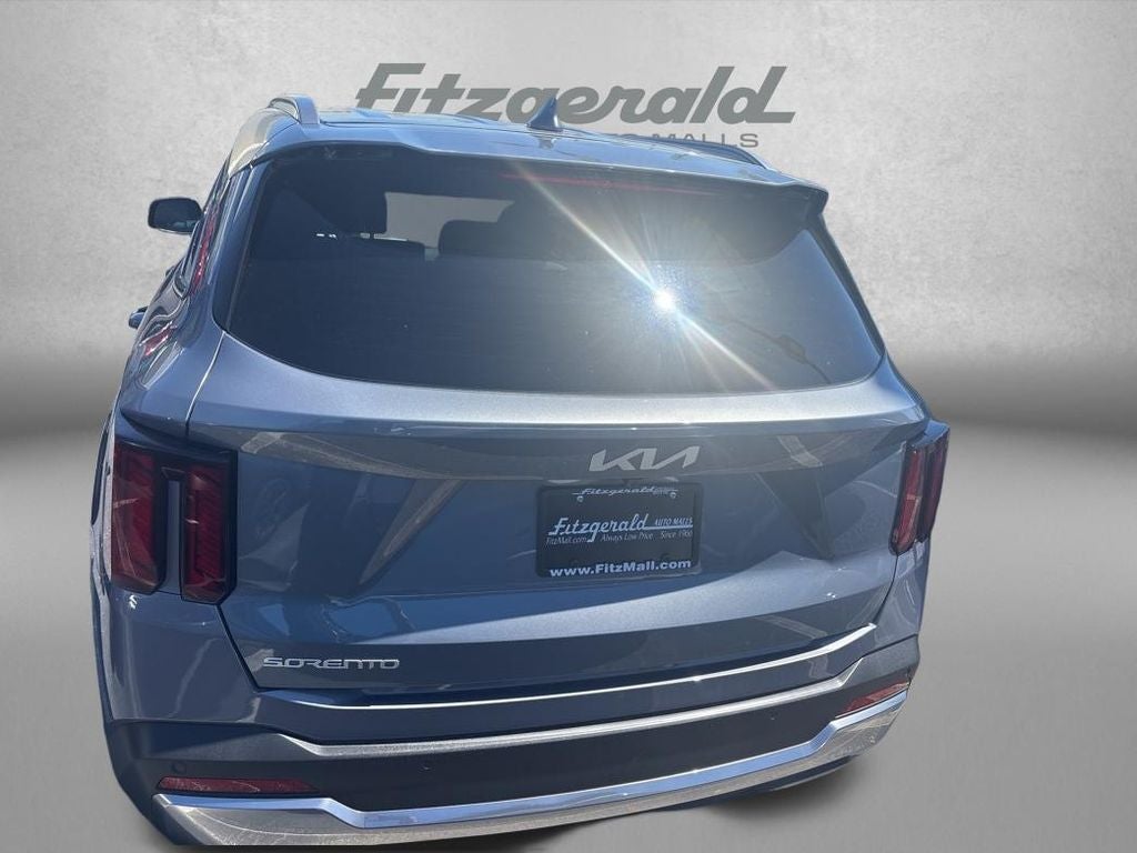 2025 Kia Sorento S