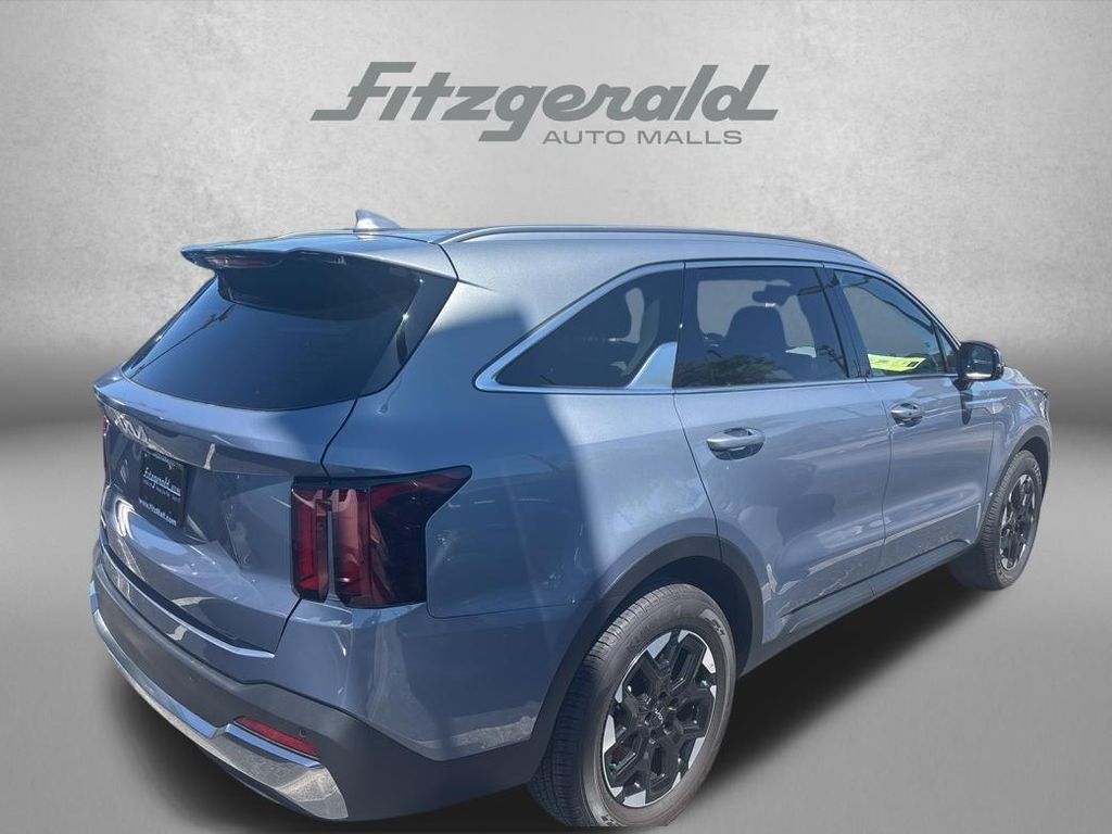 2025 Kia Sorento S