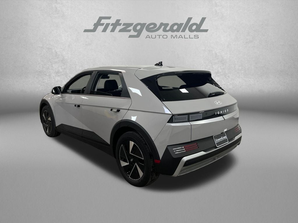 2026 Hyundai IONIQ 5 SE