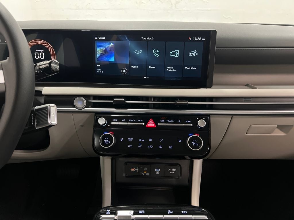 2026 Hyundai Tucson Hybrid SEL