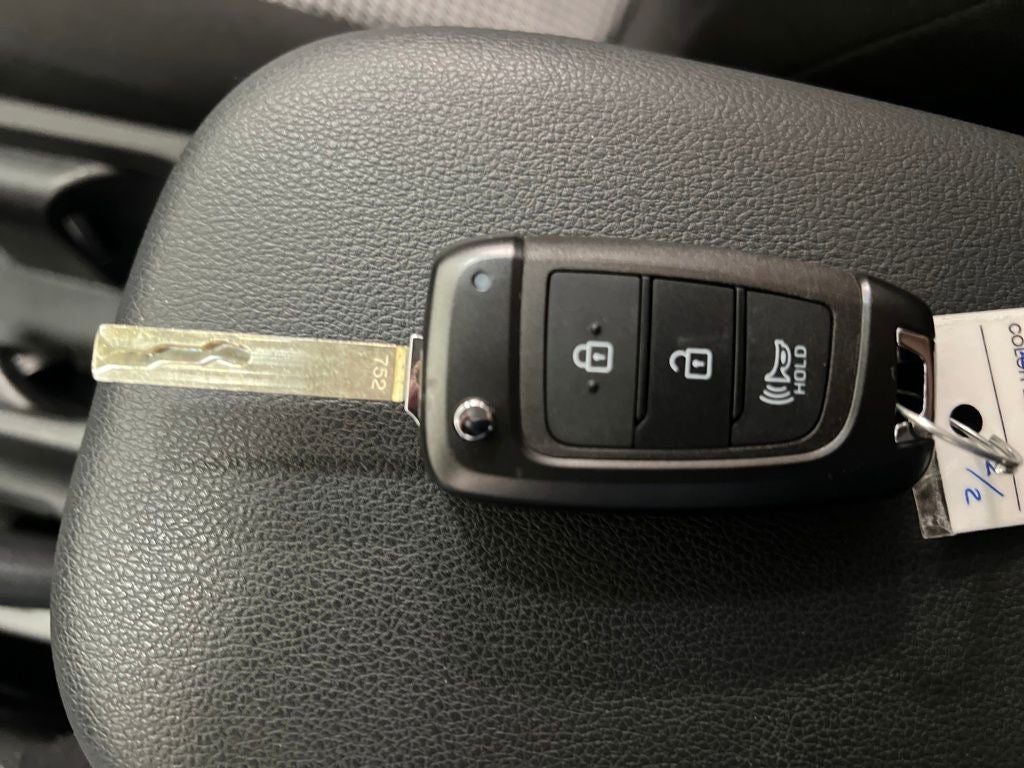 2023 Hyundai Kona SE