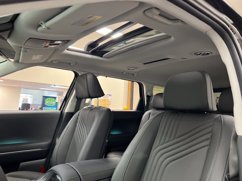 2027 Hyundai Palisade Hybrid Calligraphy 7 Passenger