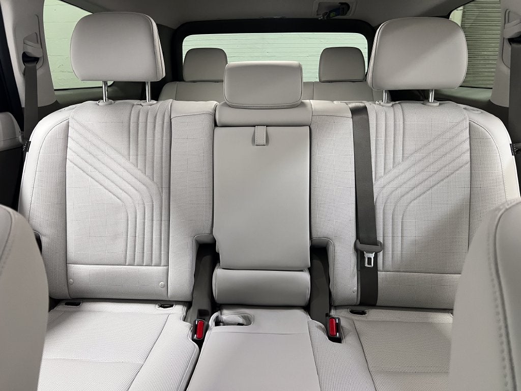 2027 Hyundai Palisade Hybrid Calligraphy 8 Passenger